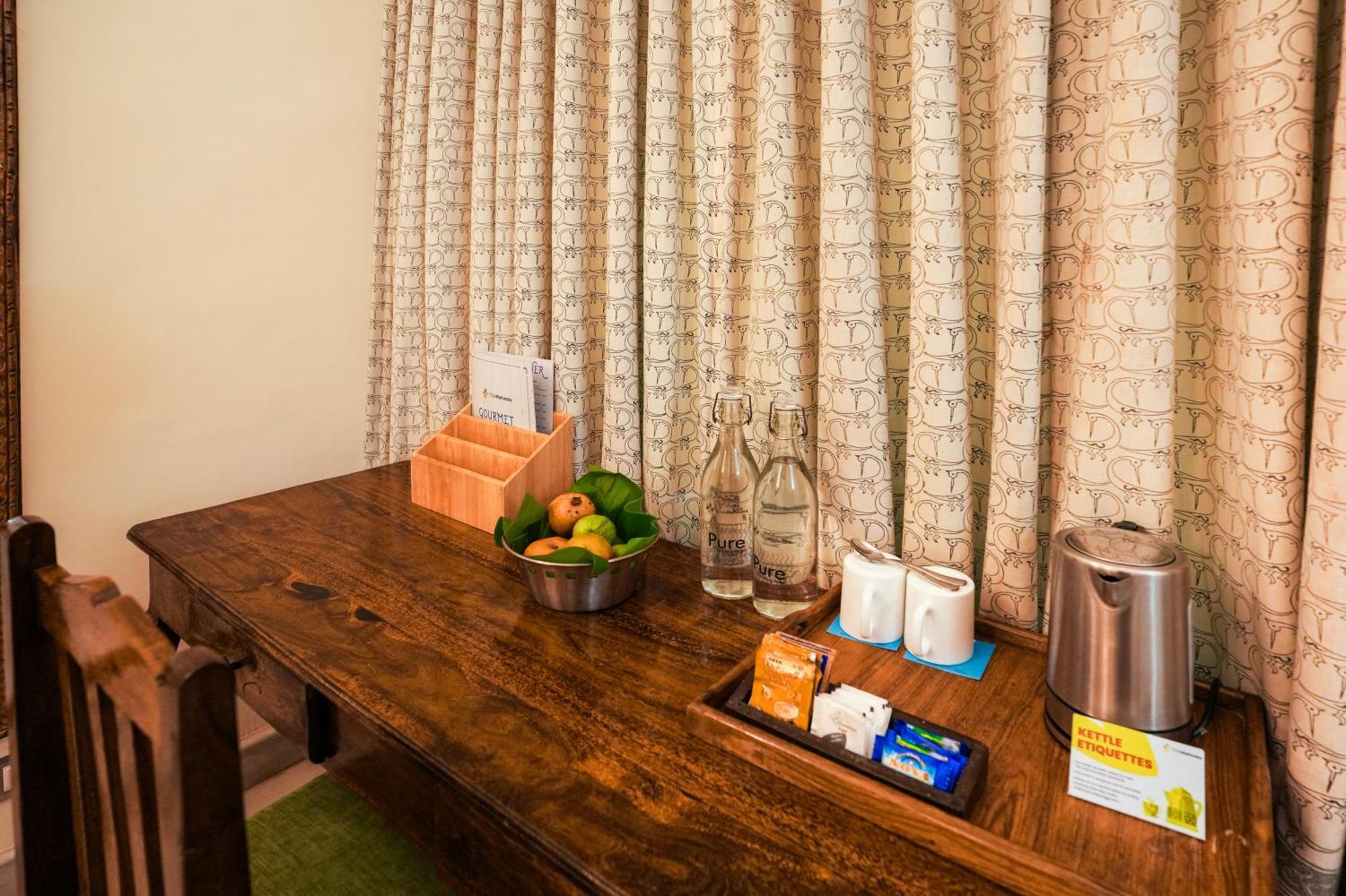 Hotel Club Mahindra Bharatpur Zewnętrze zdjęcie